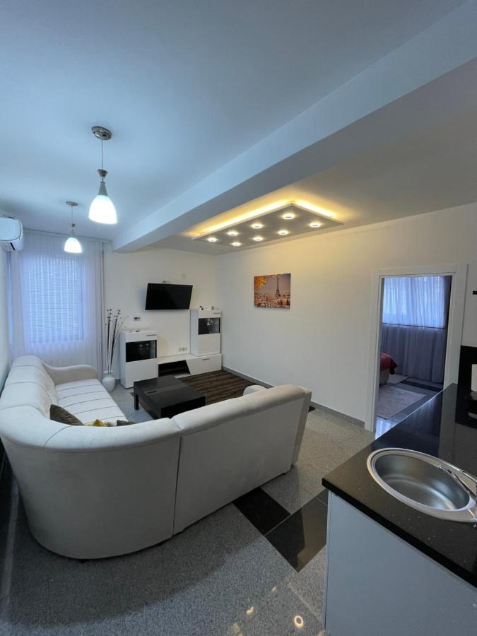Luna Apartment Novi Pazar Ngoại thất bức ảnh